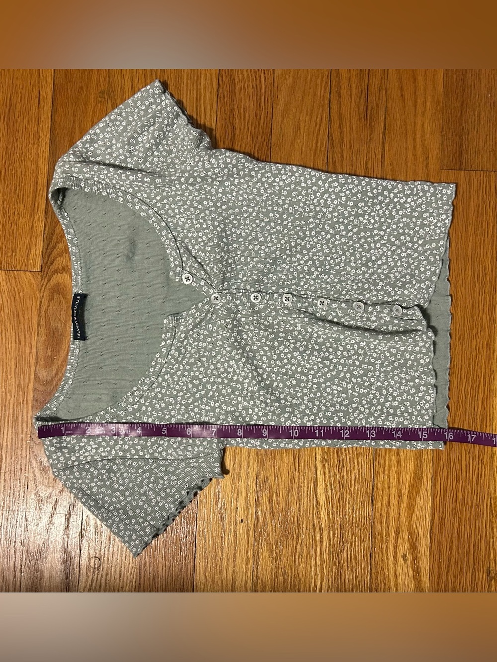 Brandy Melville Tops - Picture 6 of 6